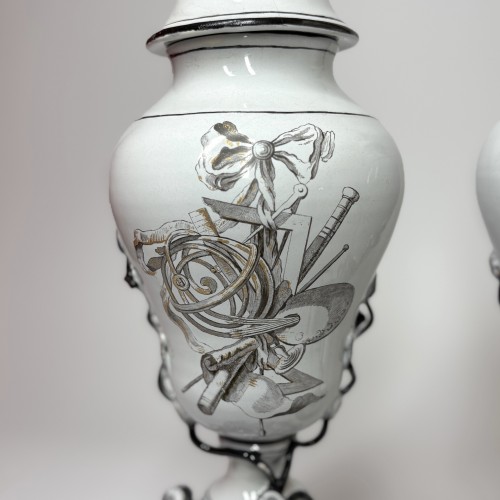 18th century - Pair of Marieberg Faience Vases, Sweden 18th Century