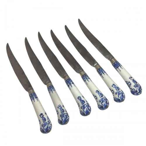 Set of Six Large Knives - Saint-Cloud Porcelain Handles - Eighteenth Centur