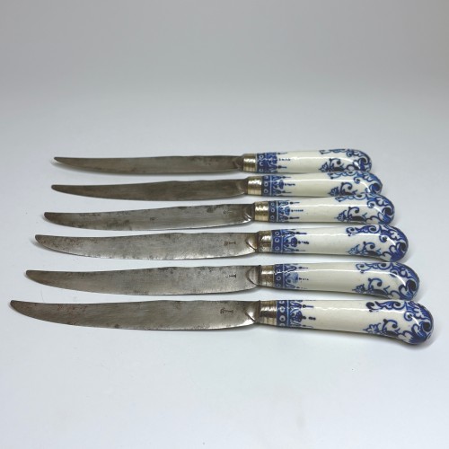 Porcelain & Faience  - Set of Six Large Knives - Saint-Cloud Porcelain Handles - Eighteenth Centur