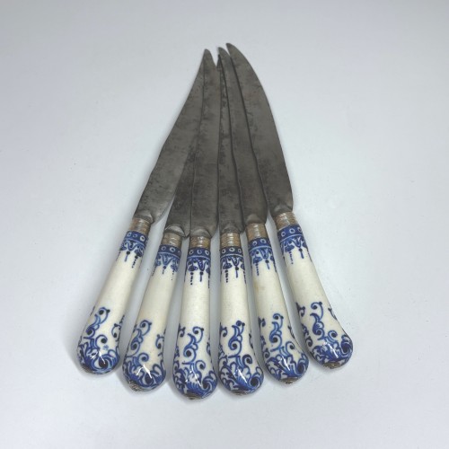18th century - Set of Six Large Knives - Saint-Cloud Porcelain Handles - Eighteenth Centur