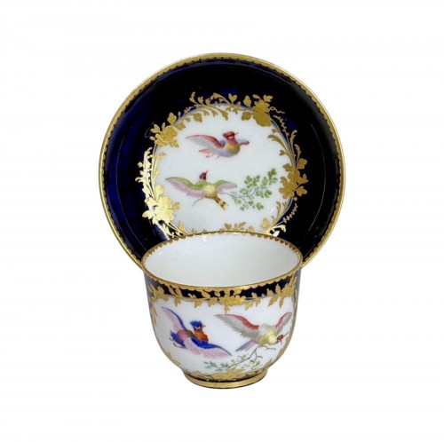 1!th Century Sèvres Porcelain Cup and saucer 