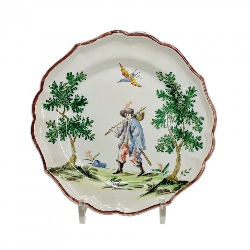 Milan Fabrique Clerici - Assiette à décor d’un voyageur en guenilles - XVIIIe siècle