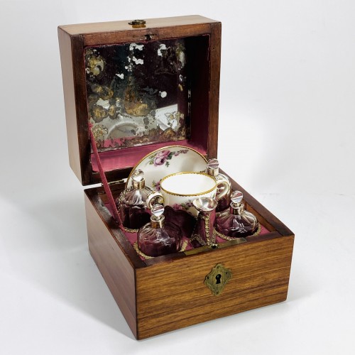 Antiquités - Coffret à parfum de voyage d'époque Louis XVI