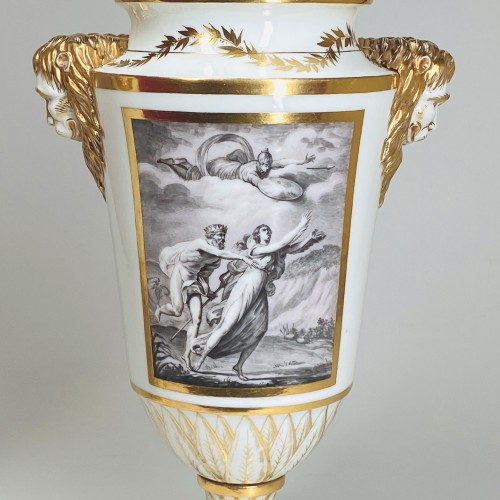 Paire de vases en porcelaine de Lille à décor en grisaille - XVIIIe siècle - Bils Céramiques