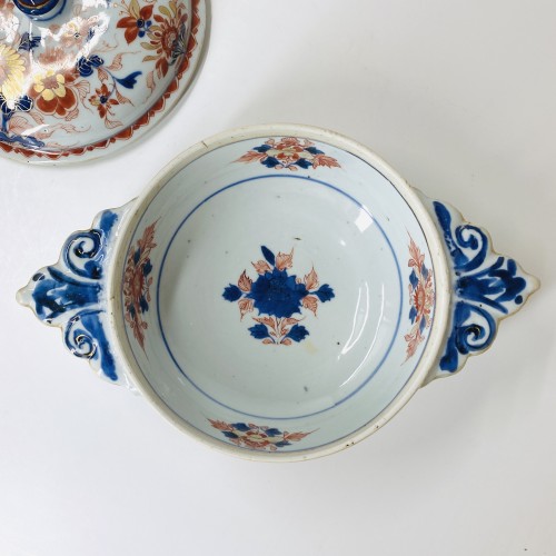 Porcelain & Faience  - Chinese porcelain écuelle decorated  Imari - Kangxi period (1662-1722)