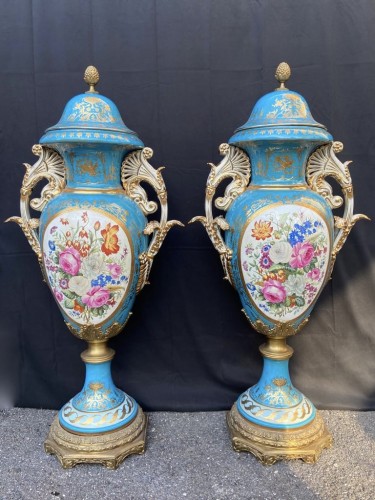 Paire de grands vases en porcelaine, 20e siècle - Objet de décoration Style 