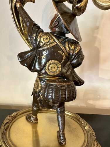 Antiquités - Pendule japonisante de la fin du XIXe siècle
