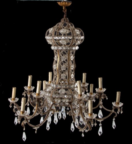 Luminaires Lustre - Paire de lustres du XIXe siècle à 12 lumières en fer doré et pampilles