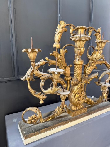  - Paire de candélabres du XVIIIe siècle en bois doré 