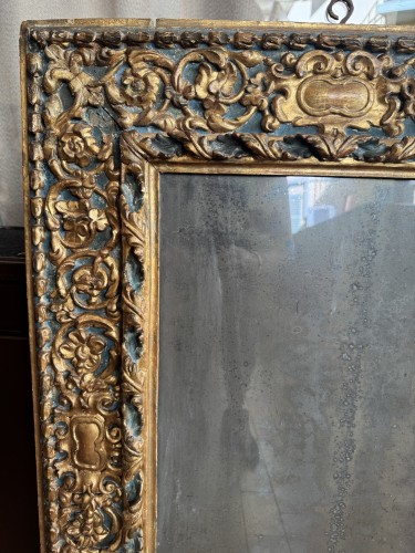 Miroirs, Trumeaux  - Cadre en bois scupté et doré, Italie XVIIe siècle