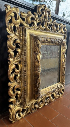 Miroir en bois doré sculpté, Italie XVIIe Siècle - Blue Antique - Enzo Gironi 