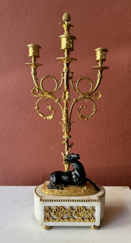 Paire de candélabres aux cerfs vers 1800 - Luminaires Style Directoire