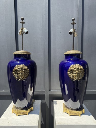 Objet de décoration Cassolettes, coupe et vase - Paire de grands vases en prcelaine et bronze montés en lampes, circa 1880