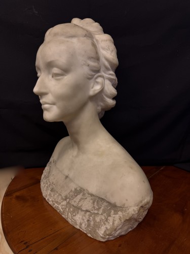 Antiquités - Giandomenico DE MARCHIS (1893-1967) Buste de femme en marbre 