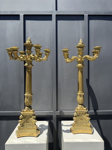 Paire de grands candélabres en bronze doré à six lumières - Epoque début XIX° siècle - Luminaires Style 