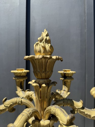  - Paire de grands candélabres en bronze doré à six lumières - Epoque début XIX° siècle