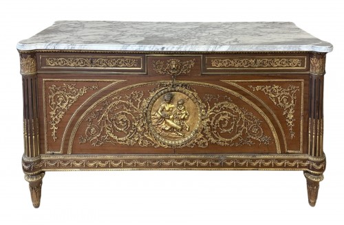 Commode dite « Marie-antoinette » en acajou et bronze doré – Début XXe