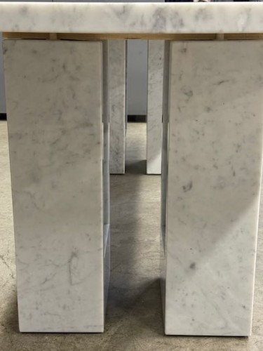 DELFI 260 marble table by Carlo Scarpa &amp; Marcel Breuer - 