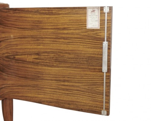  - LELEU Jules (1883-1961) - Importante commode en noyer et nacre