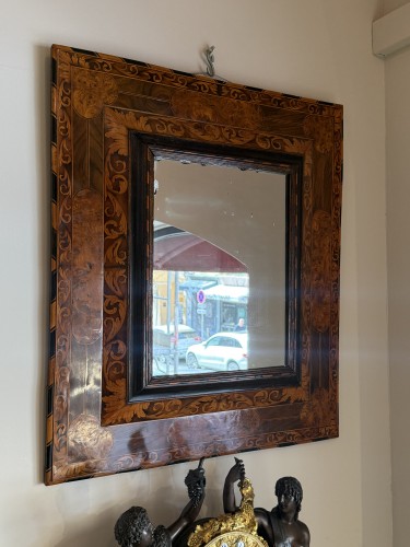  - Thomas HACHE (1664-1747) - Miroir marqueté d'époque Louis XIV