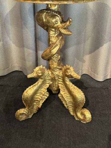 Guéridon dit " de grotte " en bois doré, Italie XIXe siècle - Mobilier Style 
