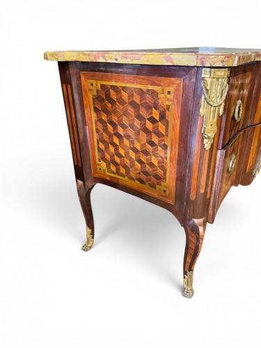 Commode d'époque Transition estampillée FROMAGEAU - époque XVIII° siècle - Transition