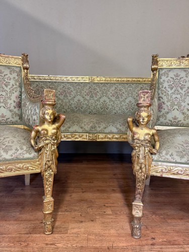 Salon Aux cariatides en bois sculpté et doré, vers 1840 - Louis-Philippe