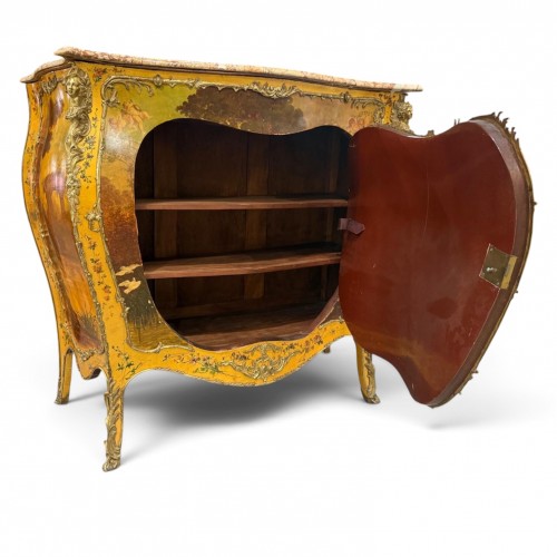Mobilier Buffet - Meuble d'appui galbé toutes faces en vernis Martin - Fin du XIXe