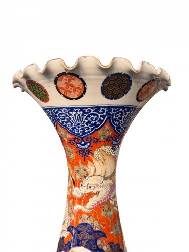 XIXe siècle - Paire de grands vases en porcelaine Imari, Japon fin XIXe siècle