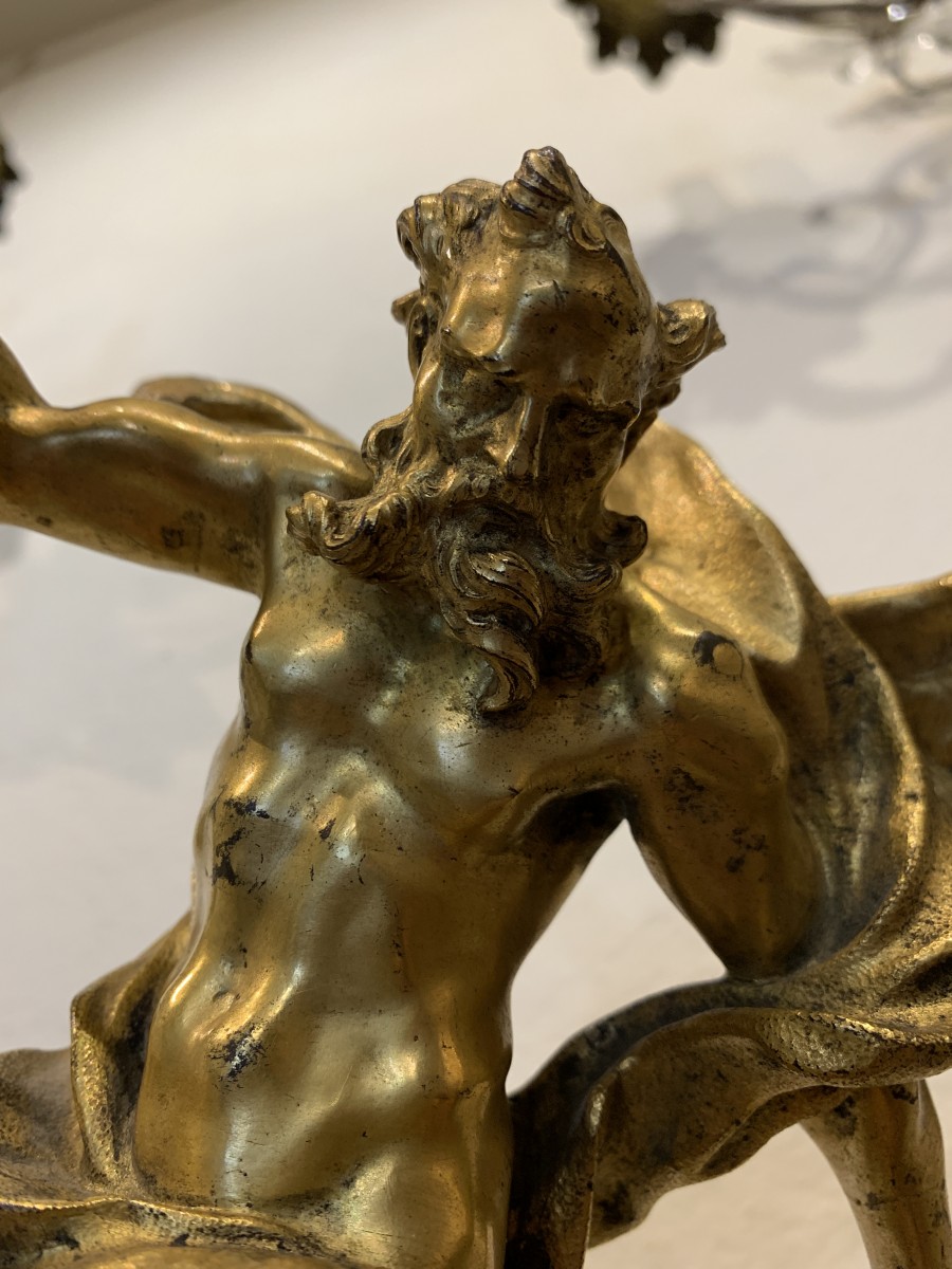 Allégorie du temps Sculpture en bronze doré du XVIIe siècle N.75719