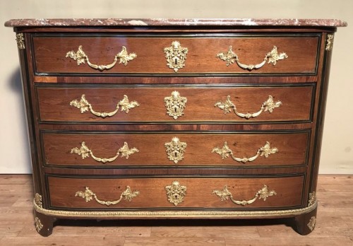 Antiquités - Commode en amarante et bronze doré, Estampillée L. PERIDIEZ