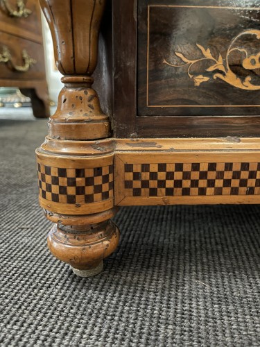 Petit meuble de maîtrise XIXe siècle - Collections Style 