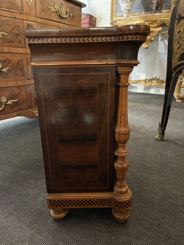 Antiquités - Petit meuble de maîtrise XIXe siècle