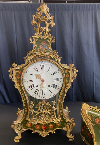 Cartel and its console of Louis XV period, signed &quot; Mayer à Chalon sur Saône &quot;. - Horology Style 