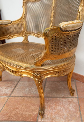 Small caned and gilded sofa Napoleon III - Seating Style Napoléon III
