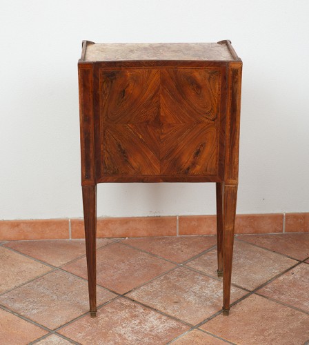 Mobilier Table & Guéridon - Table de chevet génoise du XVIIIe siècle