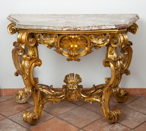  - Console romaine en bois doré du XVIIIe siècle