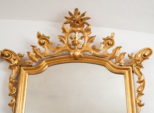 Pair of gilded and carved wood Neapolitan mirrors - Mirrors, Trumeau Style 