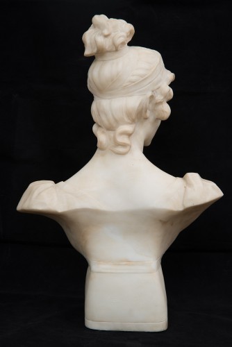 Sculpture Sculpture en Marbre - Buste de jeune femme en albâtre signé Battaglia