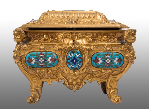 Objets de Vitrine Boite & Nécessaire - Coffret à bijoux en bronze doré et émail, France XIXe siècle