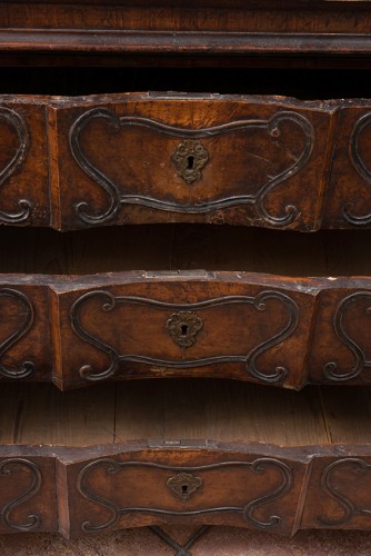 Scriban chest of drawers in walnut wood - Italy, Lombardy 19th century - Furniture Style 
