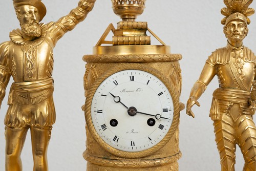 Pendule en bronze doré d'époque Charles X - Horlogerie Style Restauration - Charles X