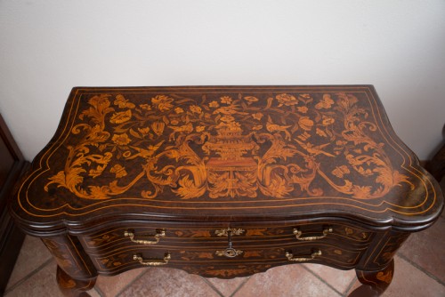 Dutch game table from the second half of the 18th century - Furniture Style 