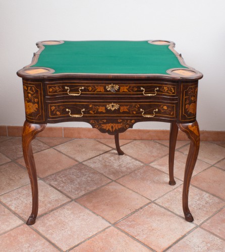 Table à jeu hollandaise de la seconde moitié du XVIIIe siècle - 