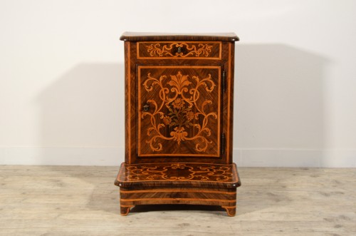 Prie-Dieu en bois marqueté, Turin, XVIIIe siècle - Mobilier Style Louis XV