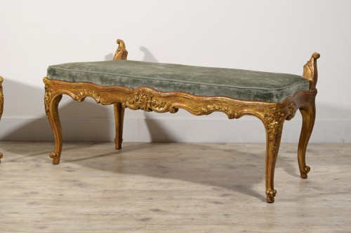Antiquités - 18th Century, Pair of Italian Rococo Carved Giltwood Benches 