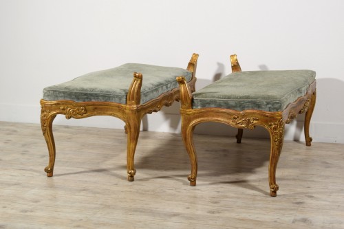 Antiquités - 18th Century, Pair of Italian Rococo Carved Giltwood Benches 