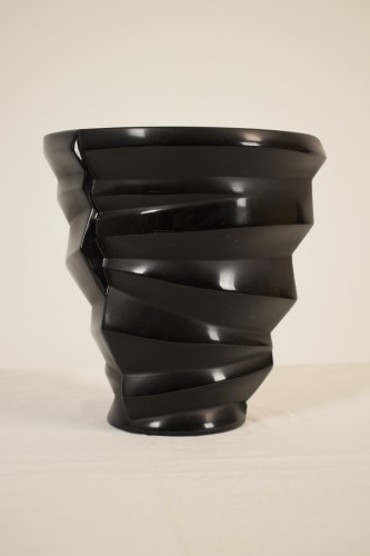 Lalique France -  - Dixie Black Crystal Vase Collection - 