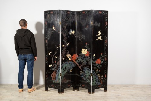 20th Century Chinese Coromandel Lacquered Wood Screen - 