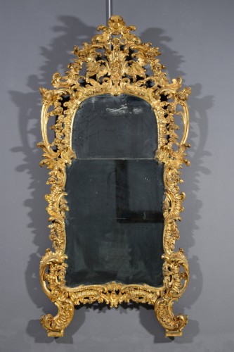 Miroir baroque en bois sculpté et doré à la Mecca, Italie milieu du XVIIIe siècle - Louis XV